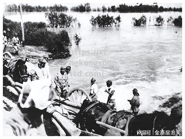 星空体育-路透社：西涅遭遇自1946年以来最严重的洪水袭击，当地百姓急需援助_