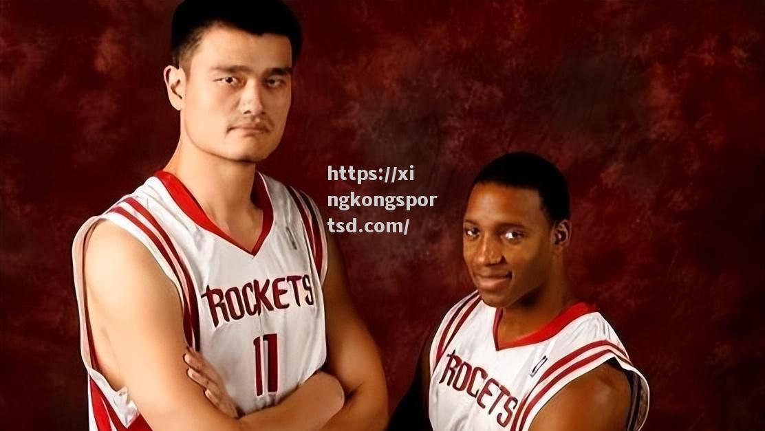 星空体育-姚明当选NBA名人堂，回顾其辉煌篮球生涯